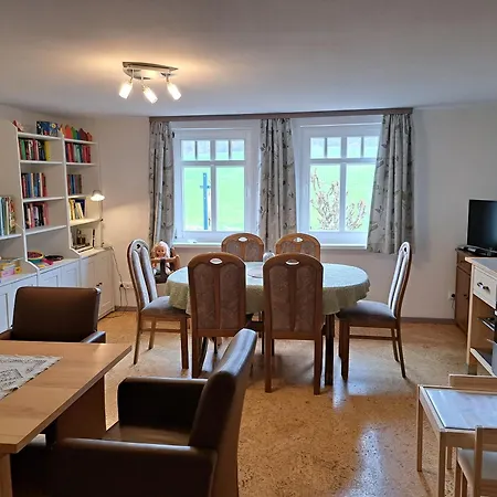 Gæstehus Zum Lindenwirt 4*