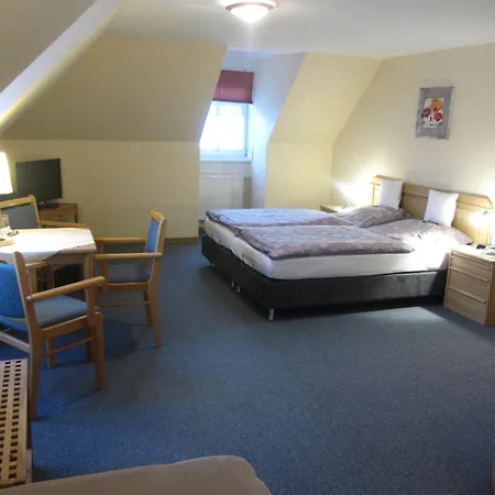 Zum Lindenwirt 4* Oberweser