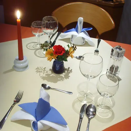 بيت ضيافة Zum Lindenwirt Oberweser