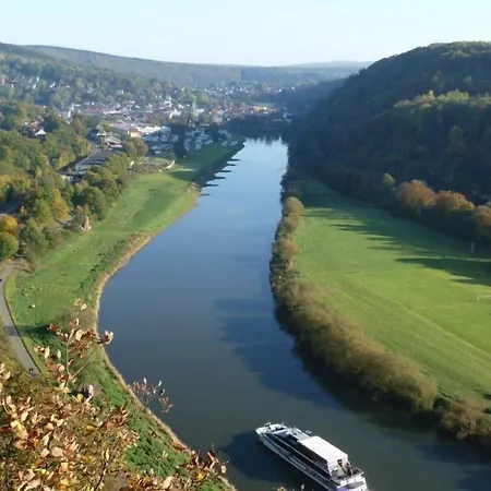 Zum Lindenwirt Affittacamere 4*