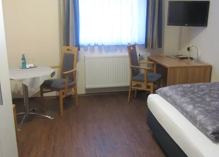 Zum Lindenwirt Gasthof 4*